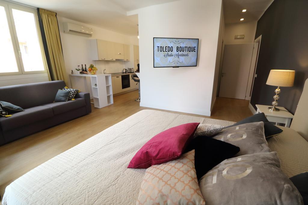 Toledo Boutique Studio Apartments Napels Buitenkant foto