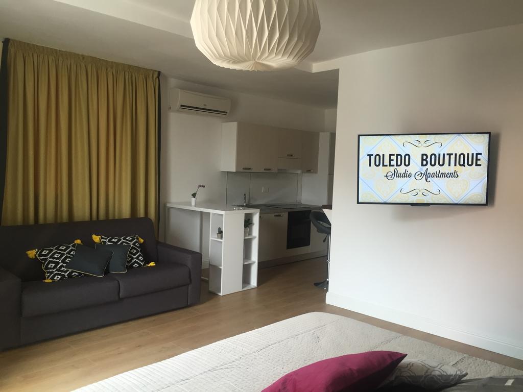 Toledo Boutique Studio Apartments Napels Buitenkant foto