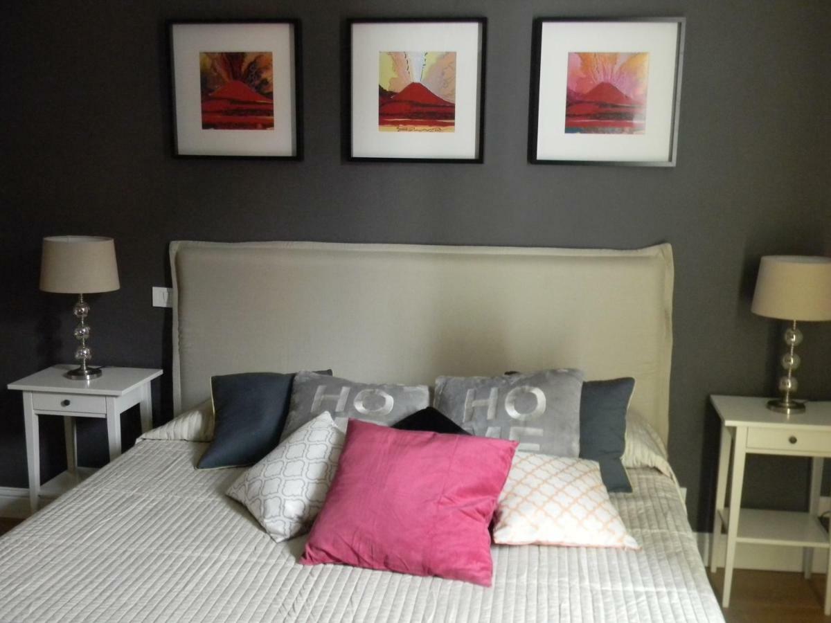 Toledo Boutique Studio Apartments Napels Kamer foto
